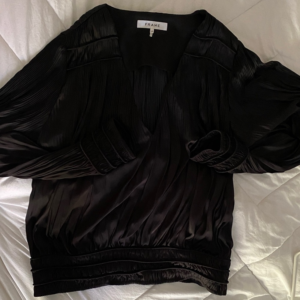 Frame Denim Women's Elegant Black Blouse